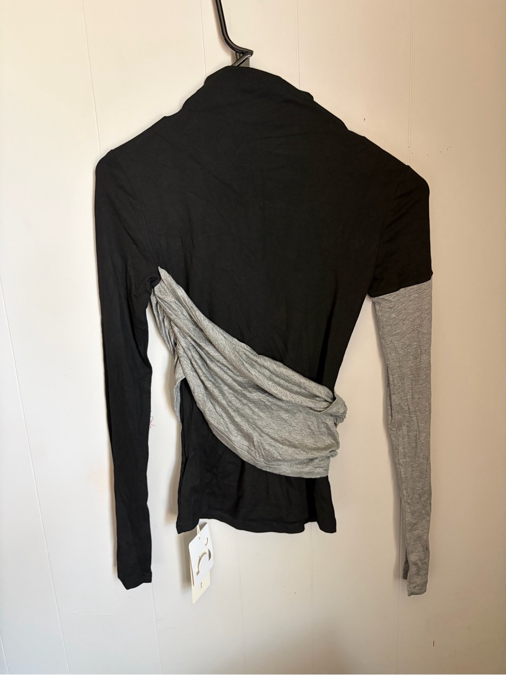 Commense Black Long-Sleeve Top with Gray Draped Accent